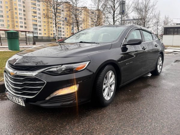 Аренда авто с водителем Шевроле Малибу 5 мест
