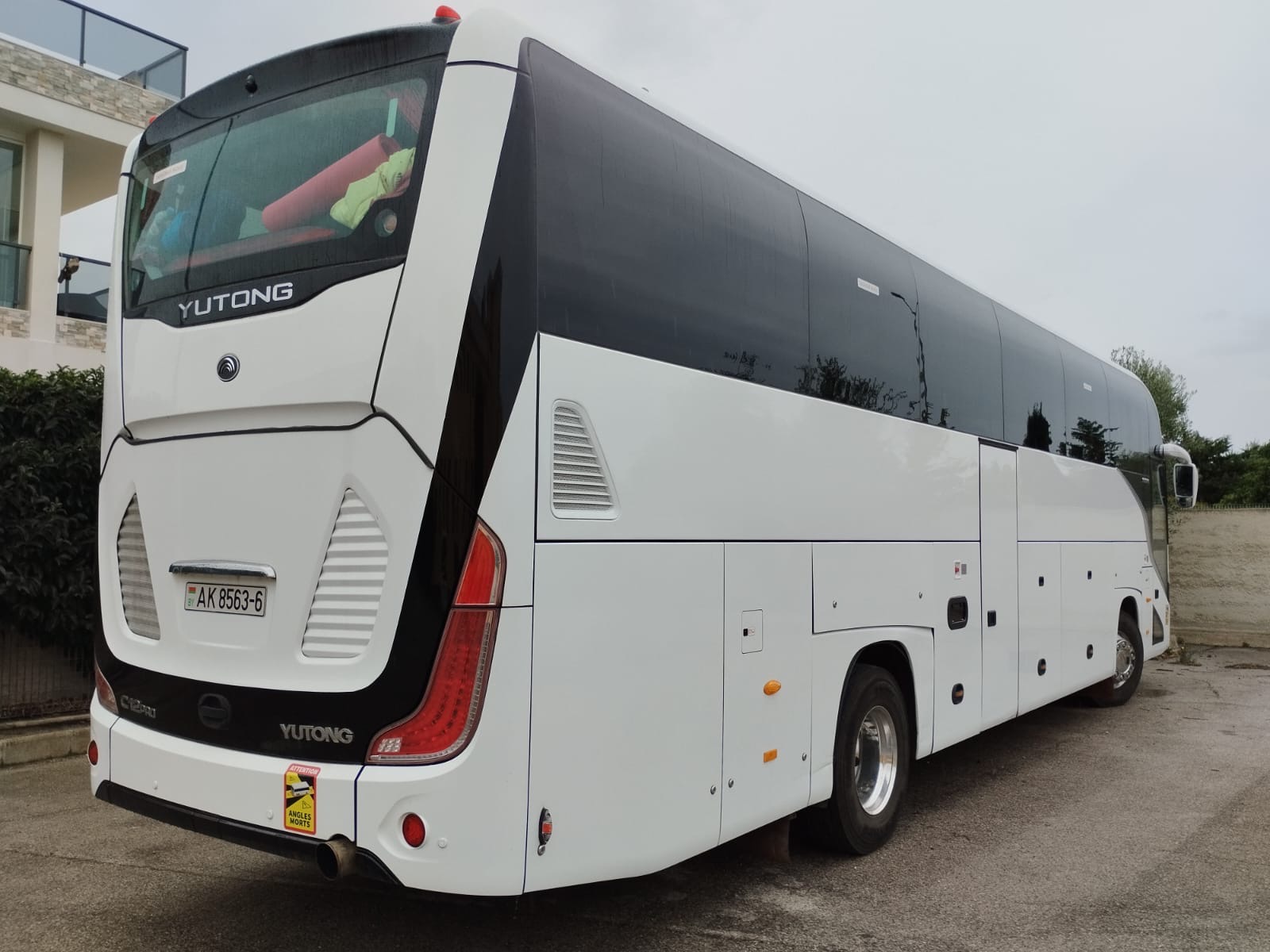 Аренда автобуса Ютонг (Yutong) C12PRO 55 мест Аренда автобуса Ютонг (Yutong) C12PRO 55 мест — изображение 3